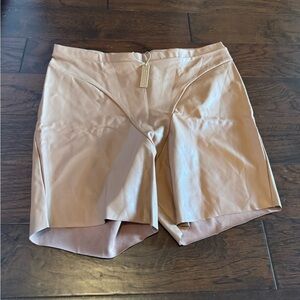 Skims Faux Leather Tan Shorts 4X